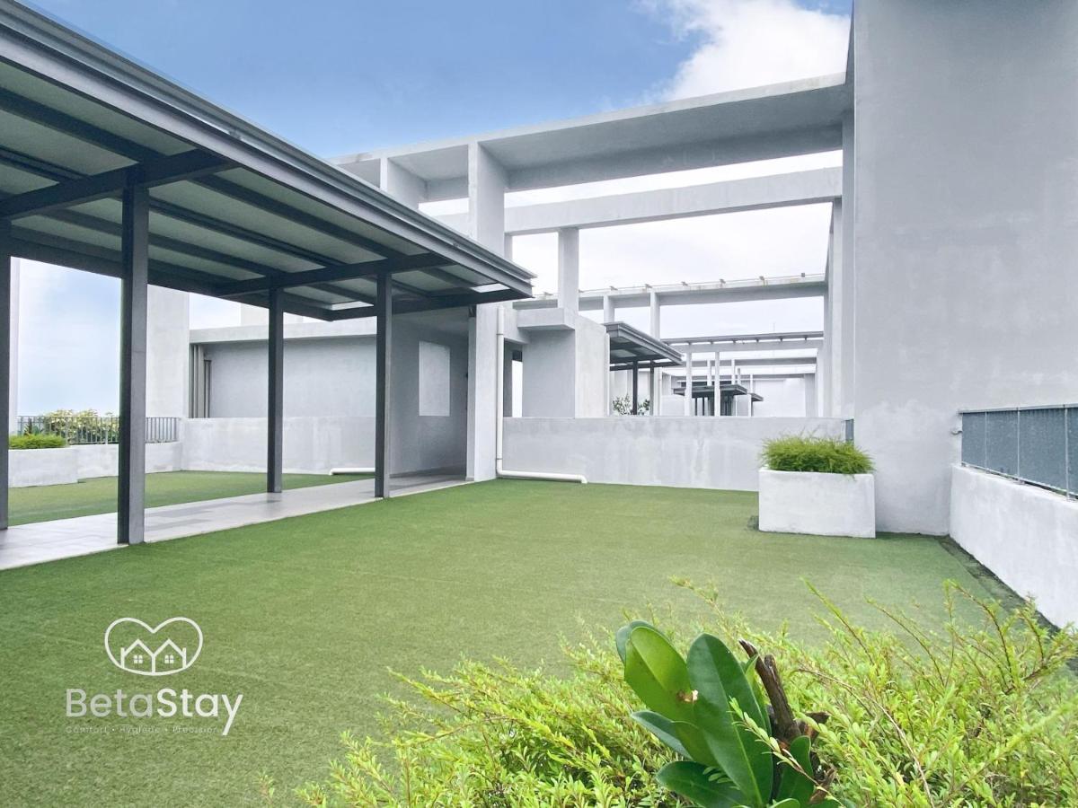 Atlantis Residences Melaka By Betastay Exterior photo